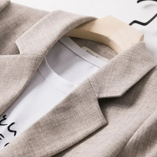 Bella - Schicker Patchwork-Blazer für die moderne Frau