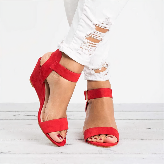 Orthopädische Keilsandalen mit orthopädischer Unterstützung