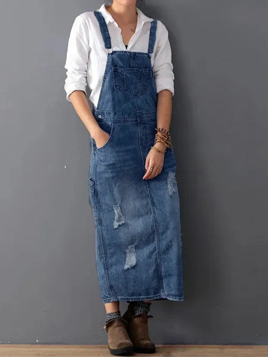 Frayla™ – Abgenutztes Jeanskleid mit Schlitz hinten