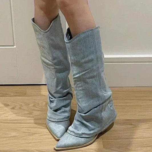 Polly - Trendige kniehohe Stiefel aus Denim