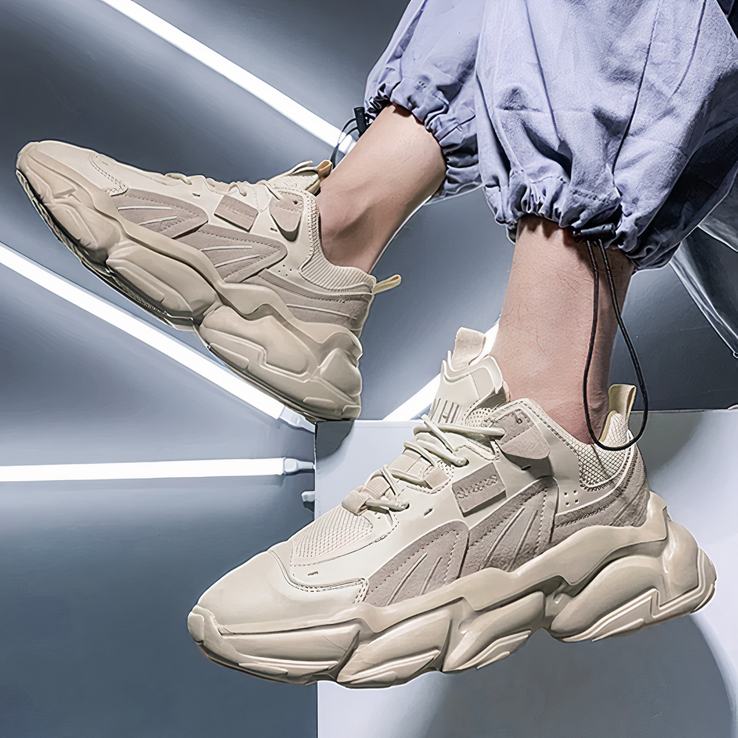 Erhöhen Sie Ihren Stil mit den leichten 6cm Boost Turnschuhen - Van!