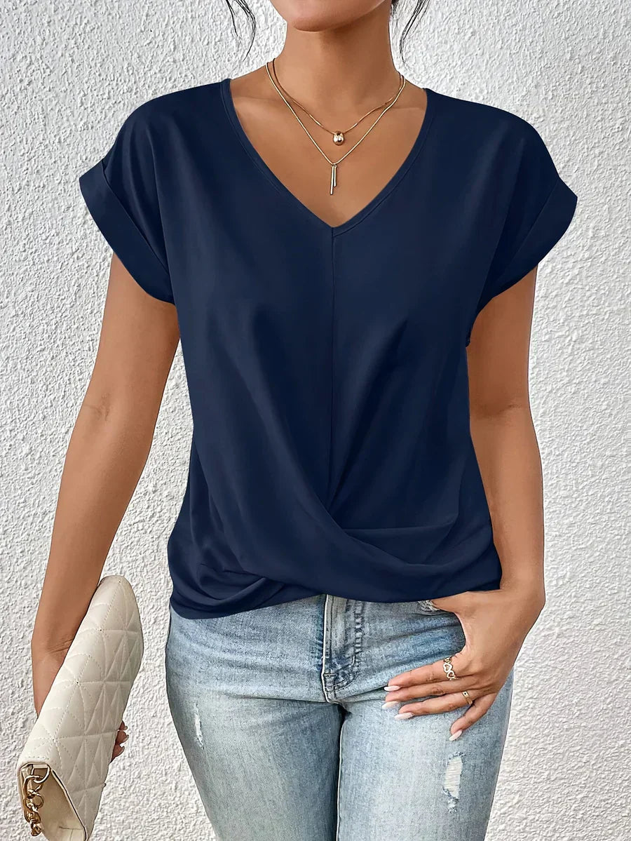 CLEO - LÄSSIGES T-SHIRT MIT SWEETHEART-AUSSCHNITT